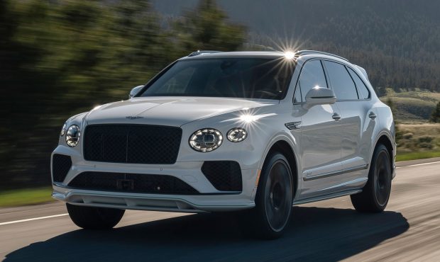 Wild New New 641bhp Bentley Bentayga Speed ​​دارای سرعت پورشه ۹۱۱ است